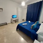 Frühstückspension La Casa Del Moro - Al Politeama 3*