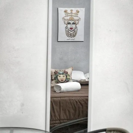 La Casa Del Moro - Al Politeama Couette-café 3*