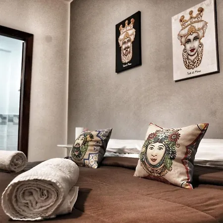 La Casa Del Moro - Al Politeama Palermo