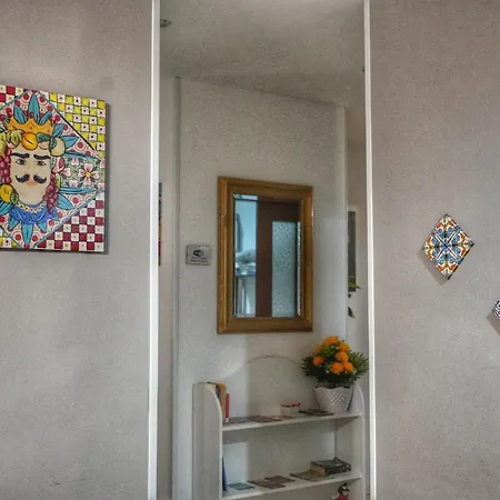 La Casa Del Moro - Al Politeama 3* Palerme